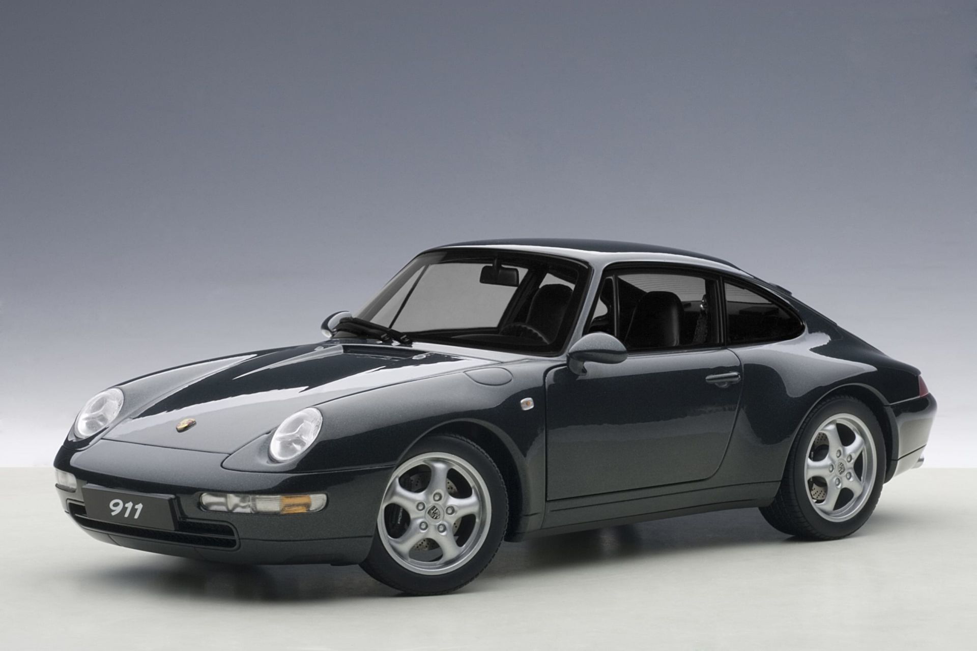 AUTOART - PORSCHE - 911 993 CARRERA 1995