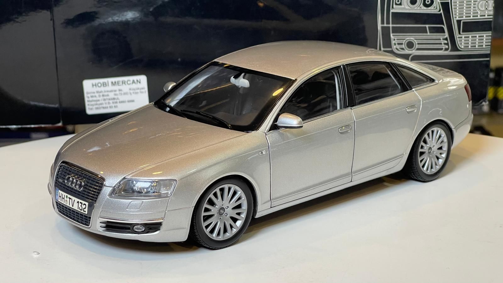 NOREV - AUDI - A6 BERLINE 2004