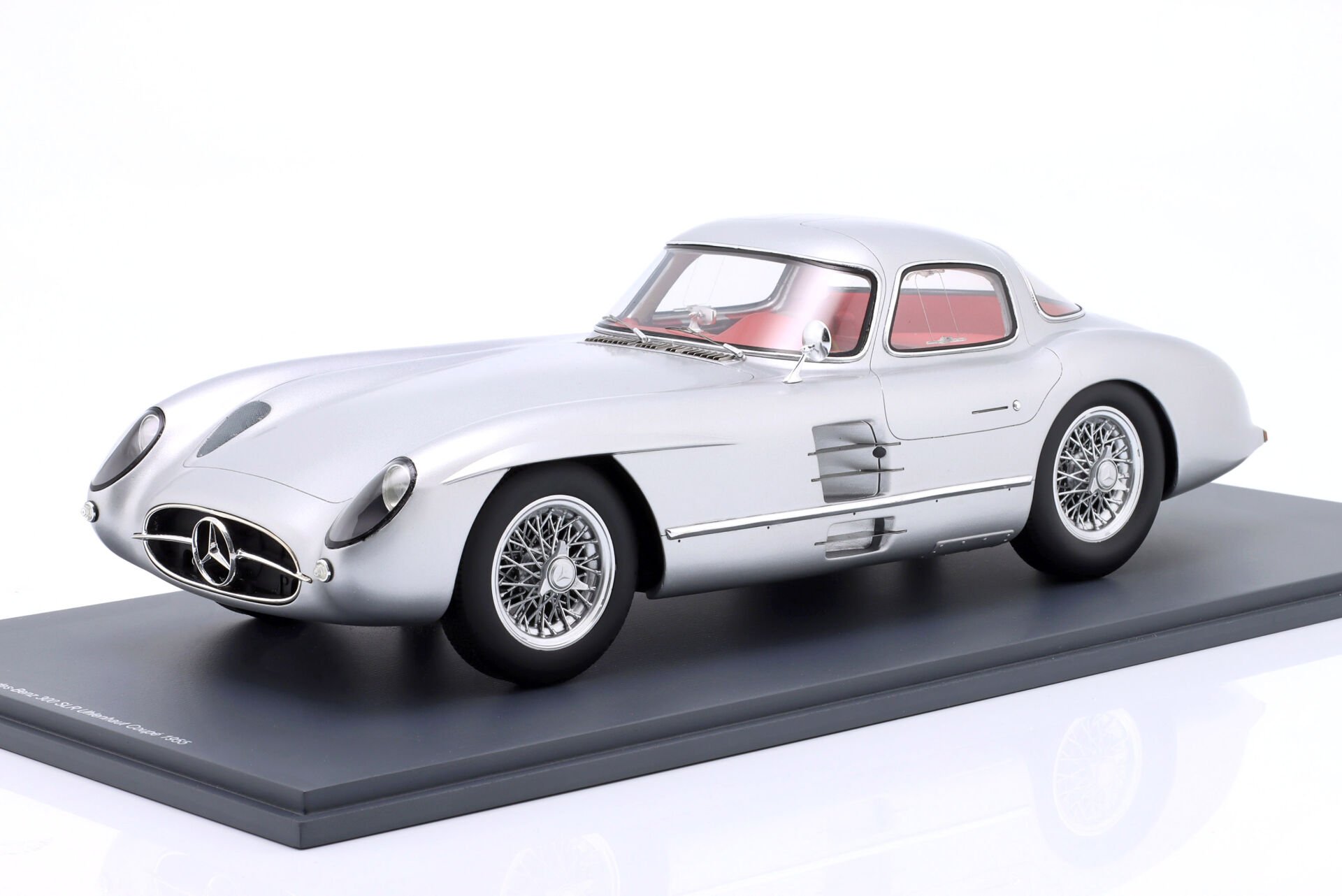 SCHUCO - MERCEDES BENZ - 300 SLR UHLENHAUT COUPE 1955