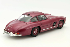1/18 MINICHAMPS - MERCEDES BENZ - 300 SL GULLWING (W198) 1954