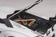 AUTOART - LAMBORGHINI - AVENTADOR LIBERTY WALK 2017