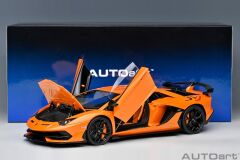 AUTOART - LAMBORGHINI - AVENTADOR SVJ 2018