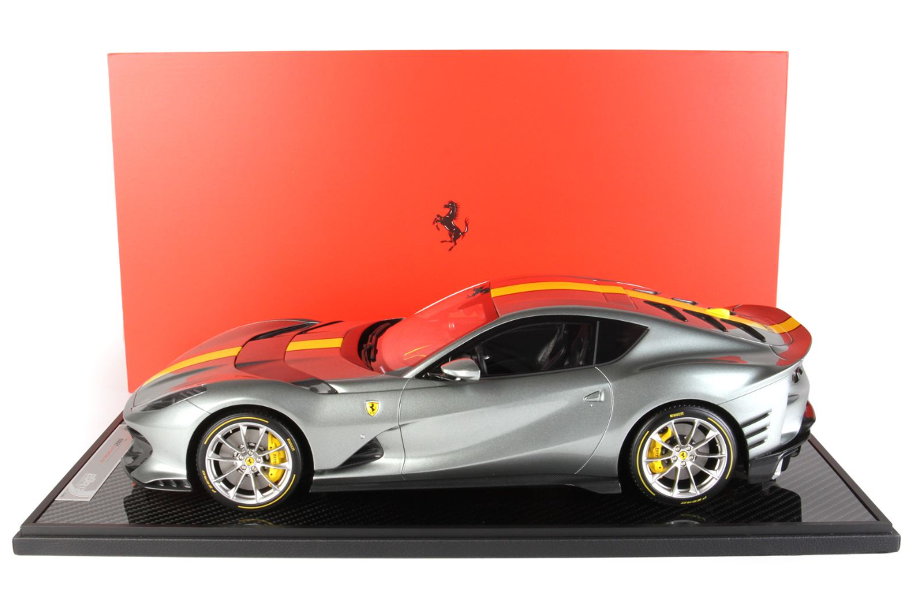 BBR-MODELS - FERRARI - 812 COMPETIZIONE 2021 - CON VETRINA - WITH SHOWCASE