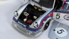 AUTOART - PORSCHE - 911 930 CARRERA RSR TURBO 2.1L TEAM MARTINI RACING N 5 BRANDS HATCH 1974 H.MULLER - G.VAN LENNEP
