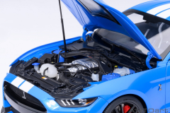 1/18 AUTOart Ford Mustang Shelby GT500 (Grabber Blue)