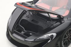AUTOART - McLAREN - P1 2013