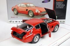 1/18 CMC - ASTON MARTIN - DB4 GT ZAGATO COUPE 1961