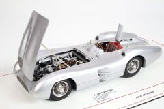 1/18 CMC - MERCEDES BENZ - W196R SPIDER STROMLINIE 1954