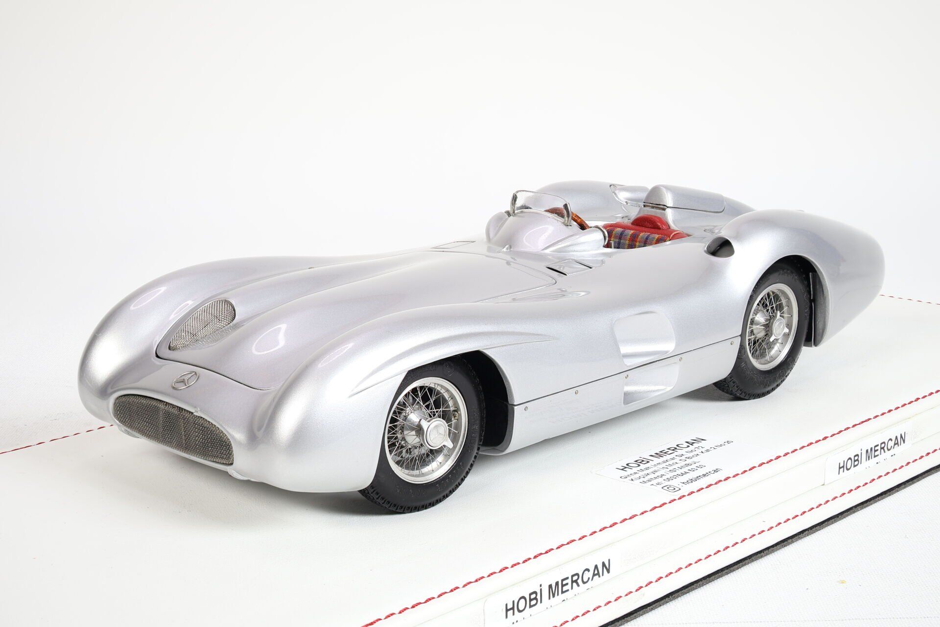 1/18 CMC - MERCEDES BENZ - W196R SPIDER STROMLINIE 1954