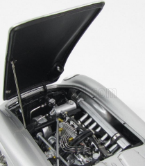 1/18 CMC - MERCEDES BENZ - 300SLR SPIDER N 658 2nd MILLE MIGLIA 1955 J.M.FANGIO