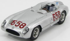 1/18 CMC - MERCEDES BENZ - 300SLR SPIDER N 658 2nd MILLE MIGLIA 1955 J.M.FANGIO