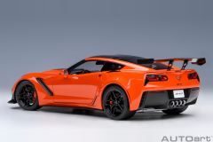 1/18 AUTOart Chevrolet Corvette C7 ZR1 (Sebring Orange Tintcoat) - 71279