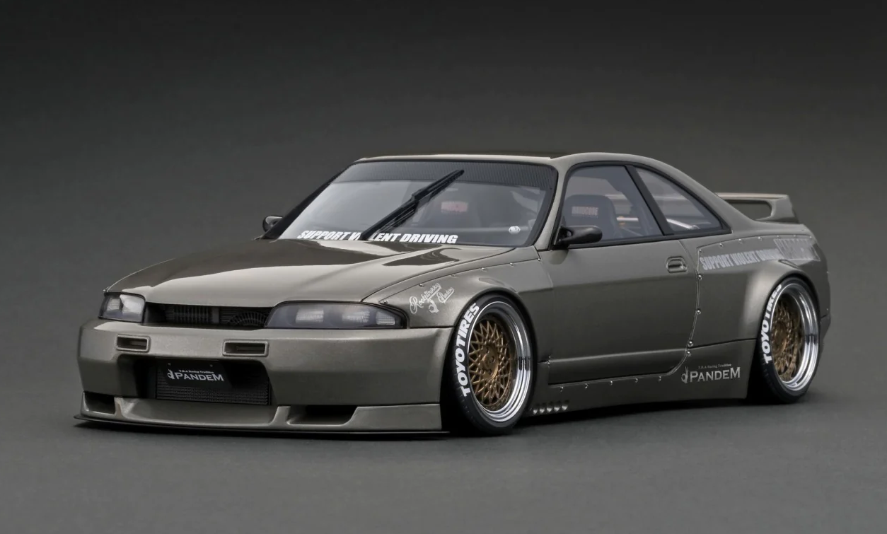 IG3030 PANDEM GT-R (BCNR33) Gun Metallic