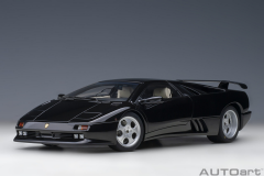 1/18 AUTOart Lamborghini Diablo SE 30th Anniversary Edition (Deep Black Metallic)
