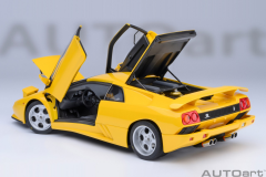 1/18 AUTOart Lamborghini Diablo SE JOTA (Superfly Yellow)