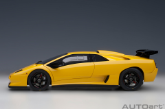 1/18 AUTOart Lamborghini Diablo SV-R (Superfly Yellow)