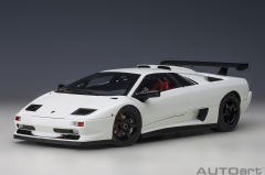 1/18 AUTOart Lamborghini Diablo SV-R (Impact White)