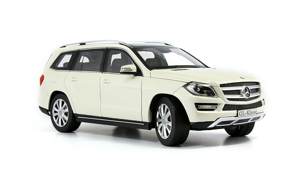 1/18 NOREV - MERCEDES BENZ - GL-CLASS 2012