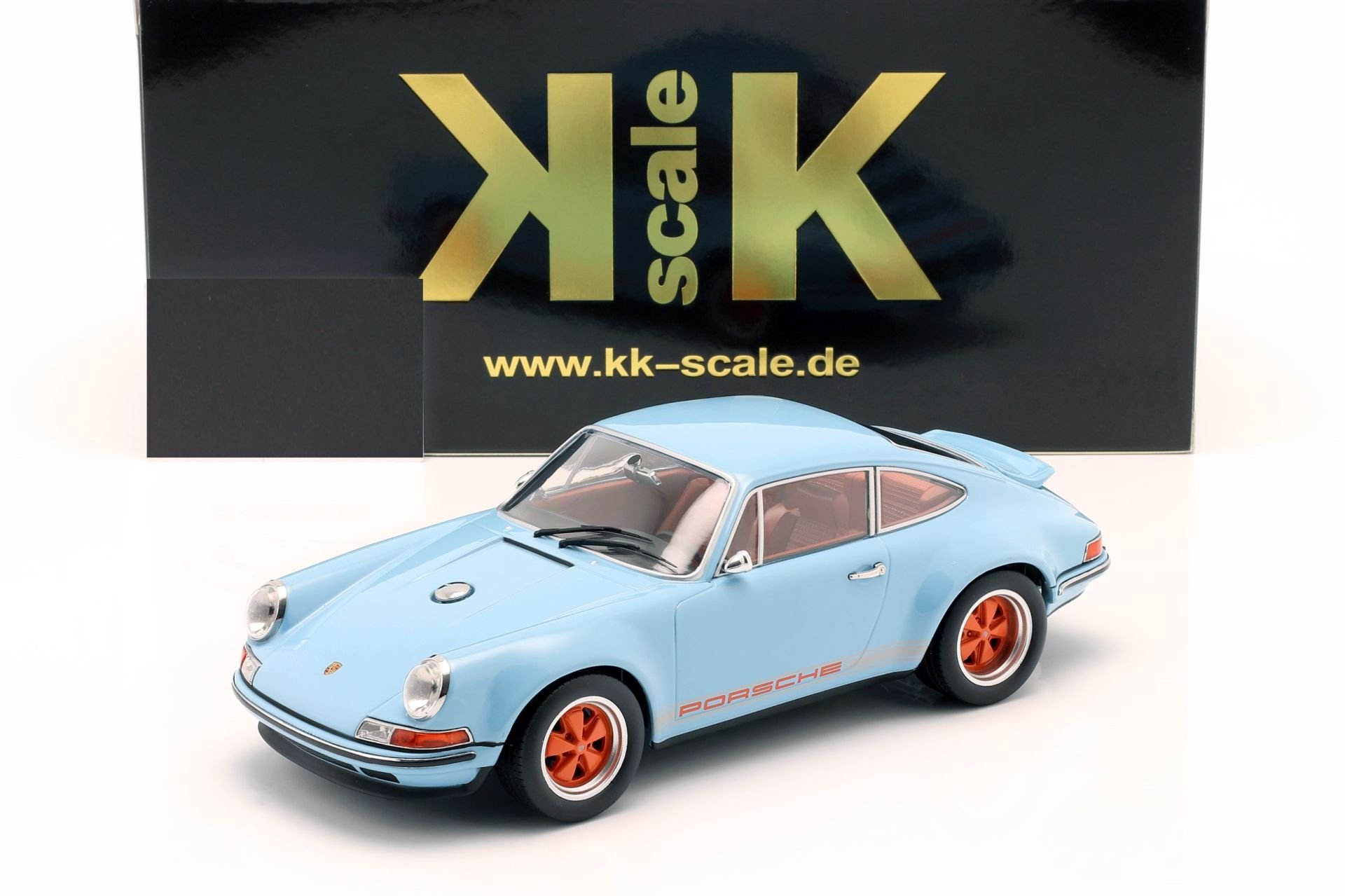 Miniature PORSCHE SINGER 911 COUPE VERT 1/18