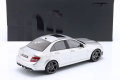 GT-SPIRIT - MERCEDES BENZ - C-CLASS C63 AMG 2008