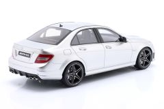 GT-SPIRIT - MERCEDES BENZ - C-CLASS C63 AMG 2008