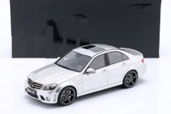 GT-SPIRIT - MERCEDES BENZ - C-CLASS C63 AMG 2008