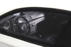 1/18 GT-SPIRIT - BMW - 1-SERIES M1 COUPE E82 MOTORSPORT 2011