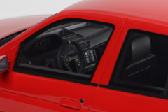 Ön Sipariş - 1/18 OTTO Alfa Romeo 155 GTA Stradale Alfa Red 130 1993 - OT1132