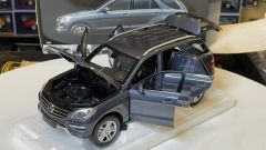 MINICHAMPS - MERCEDES BENZ - M-CLASS ML 2011