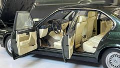 MINICHAMPS - BMW - 5-SERIES 535i (E34) 1988