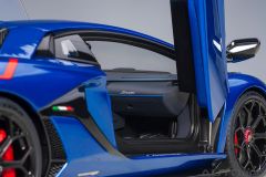 AUTOART - LAMBORGHINI - AVENTADOR SVJ 2018