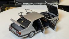 MINICHAMPS - BMW - 7-SERIES 730i (E32) 1986