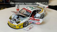 MINICHAMPS - PORSCHE - 911 996 GT3RSR N 23 WINNER CLASS 12h SEBRING 2004 BERNHARD