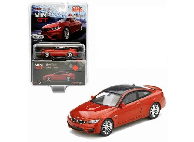1/64 BMW M4 (F82), sakhir orange-red