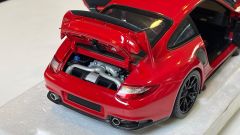 MINICHAMPS - PORSCHE - 911 997-2 GT2 RS 2010 - BLACK WHEELS