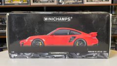 MINICHAMPS - PORSCHE - 911 997-2 GT2 RS 2010 - BLACK WHEELS