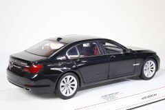 1/18 KYOSHO - BMW - 7-SERIES ACTIVEHYBRID 2009