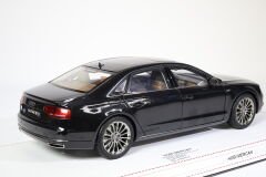 1/18 KYOSHO - AUDI - A8L W12 FSI 2010