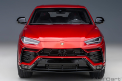 1/18 AUTOart Lamborghini Urus (Rosso Efesto)