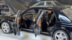 MINICHAMPS - BENTLEY - ARNAGE T 2002