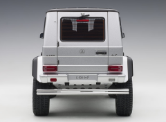 1/18 AUTOart Mercedes-Benz G500 4×4² (Iridium Silver Metallic)