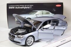 1/18 KYOSHO - BMW - 7-SERIES ACTIVEHYBRID 2009