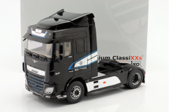 1/18 Premium ClassiXXs DAF XF Space Cab - PCL30212