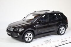 1/18 KYOSHO - BMW - X5 4.8i XDRIVE (E70)