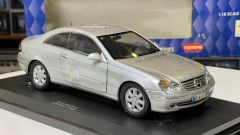 KYOSHO - MERCEDES BENZ - CLK-CLASS 240 2002
