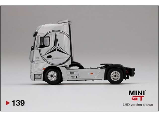 1/64 Mercedes-Benz Actros, silver with black Mercedes Benz Logo