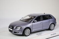 1/18 KYOSHO - AUDI A3 3.2 V6 SPORTBACK 2004