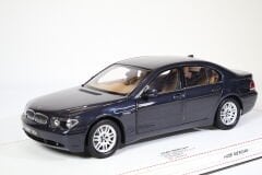1/18 KYOSHO - BMW - 7-SERIES 745i 2005