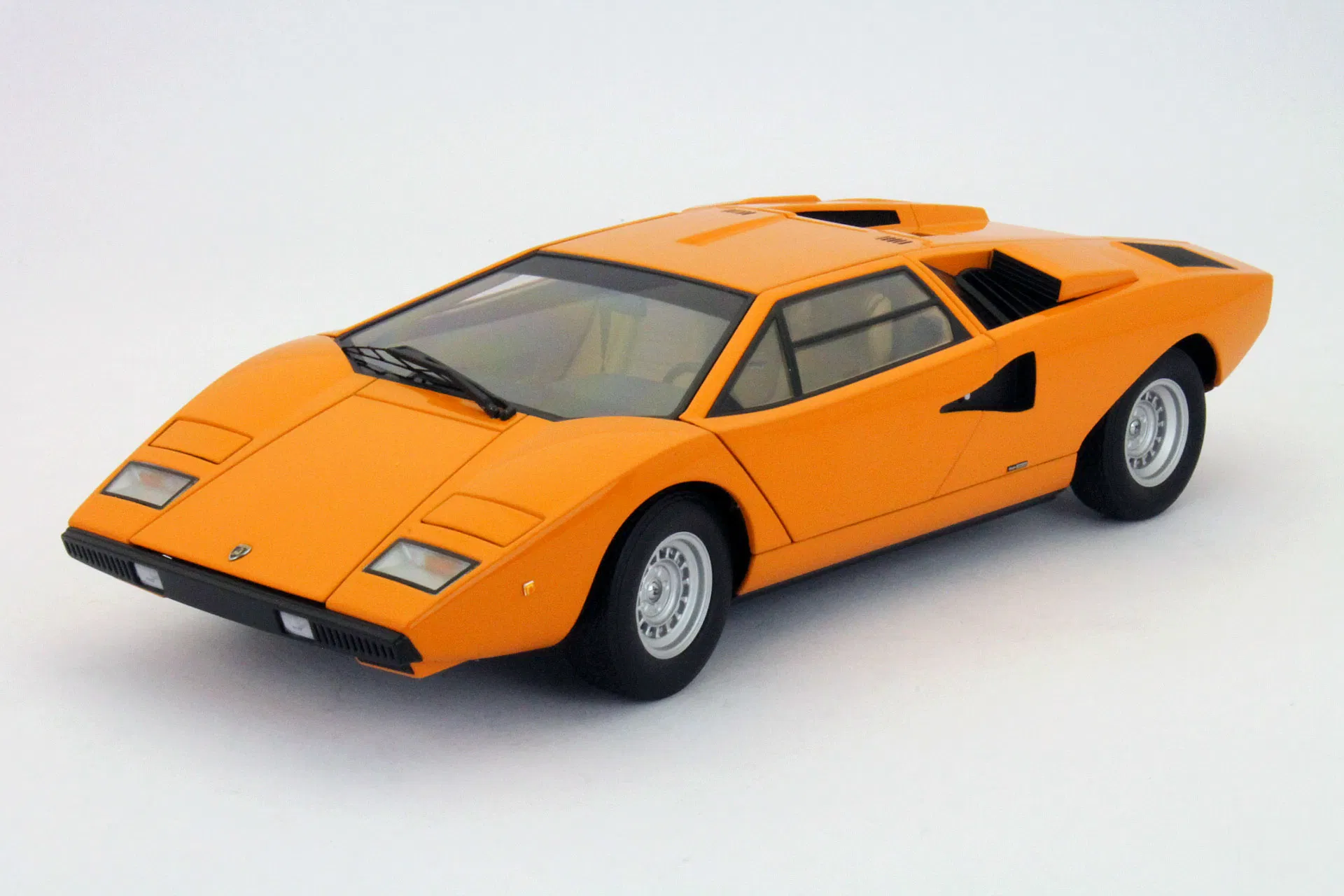 AUTOART - LAMBORGHINI - COUNTACH LP400 1970
