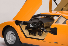 AUTOART - LAMBORGHINI - COUNTACH LP400 1970
